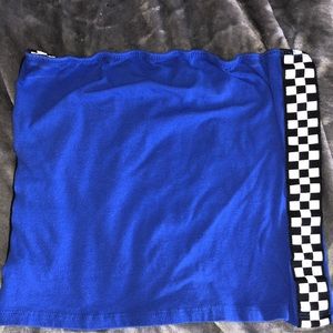 Blue side stripe checkered tube top.